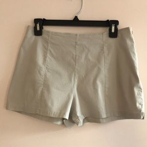 Express Shorts